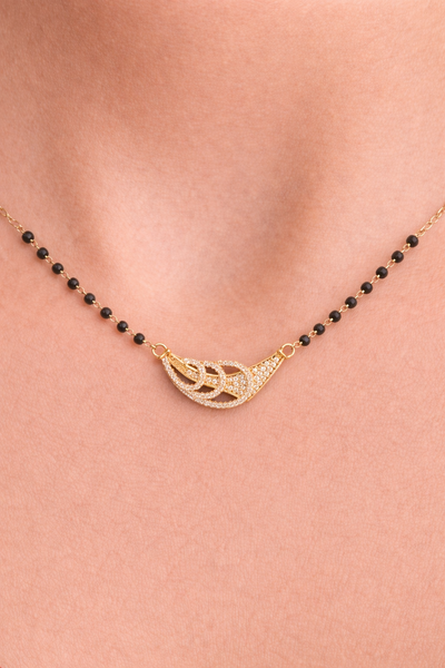 Infinity Curve Mangalsutra