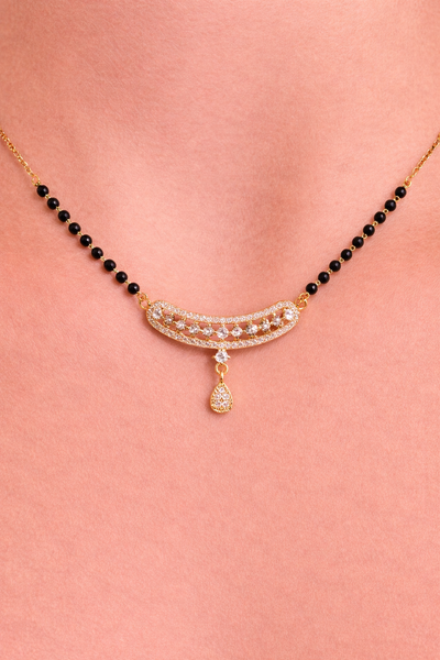 Moon Curve Design Mangalsutra