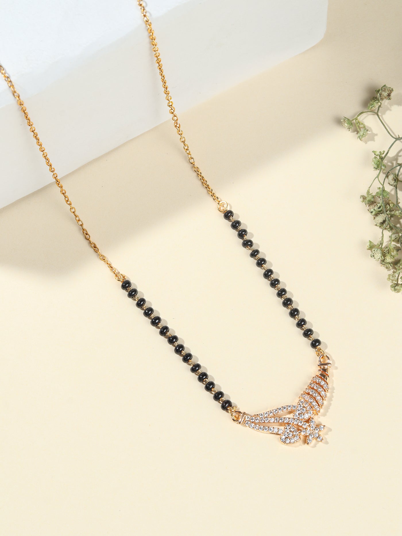 Leaf Star Design Mangalsutra